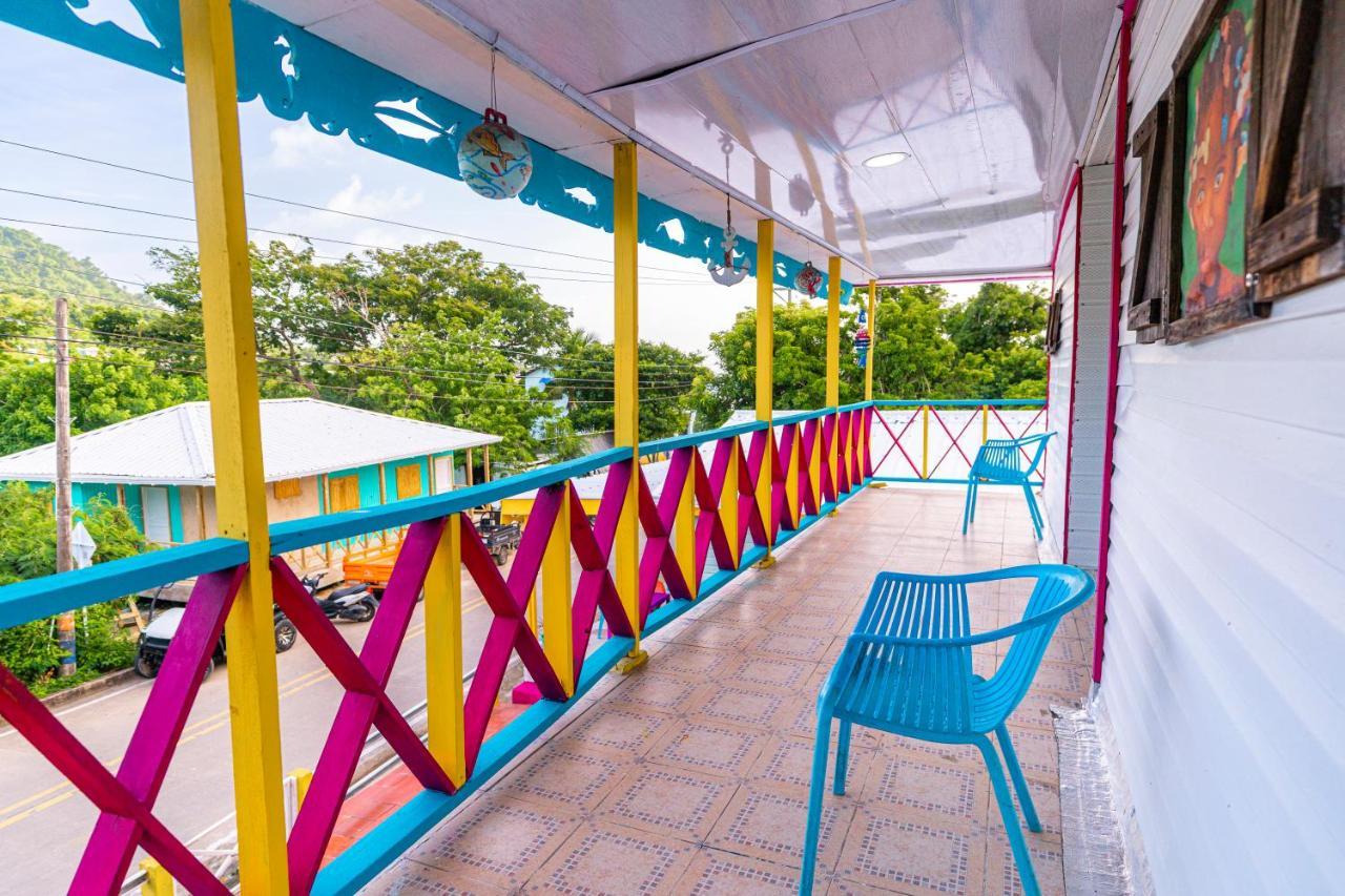 Salt Wata Aparthotel Fresh Water Bay Bagian luar foto